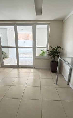Apartamento à venda com 64m², 2 quartos e 1 vagaHall de entrada