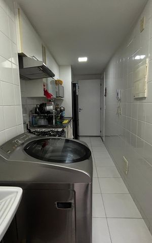 Apartamento à venda com 64m², 2 quartos e 1 vagaÁrea de Serviço