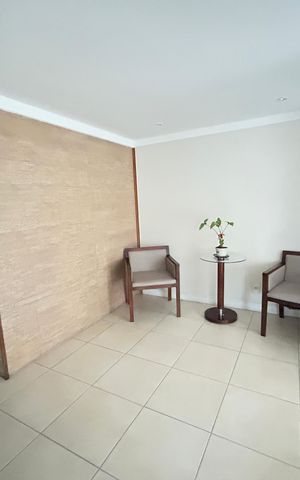 Apartamento à venda com 64m², 2 quartos e 1 vagaHall de entrada