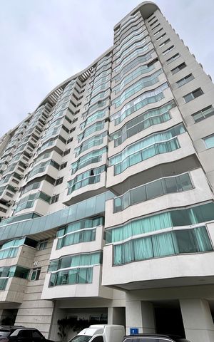 Apartamento à venda com 70m², 2 quartos e 1 vaga Apartamento à venda com 70m², 2 quartos e 1 vagaFachada do bloco