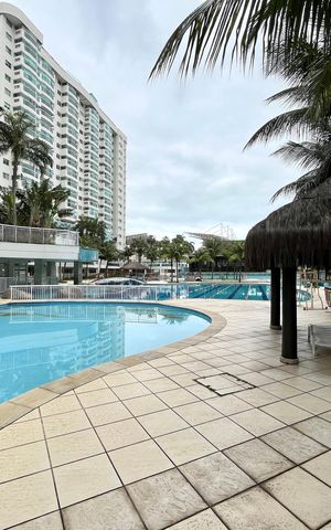 Apartamento à venda com 70m², 2 quartos e 1 vaga Apartamento à venda com 70m², 2 quartos e 1 vagaÁrea comum - Piscina