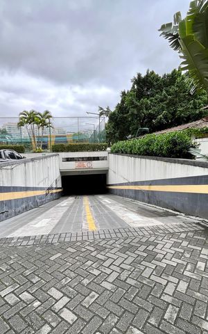 Apartamento à venda com 70m², 2 quartos e 1 vaga Apartamento à venda com 70m², 2 quartos e 1 vagaGaragem