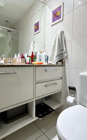 Apartamento à venda com 70m², 2 quartos e 1 vaga Apartamento à venda com 70m², 2 quartos e 1 vagaBanheiro da Suíte