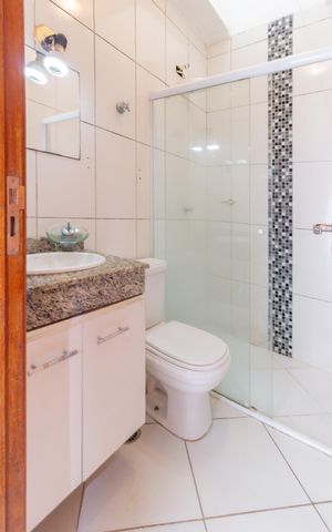 Casa para alugar com 120m², 2 quartos e 1 vaga Casa para alugar com 120m², 2 quartos e 1 vagaBanheiro 1