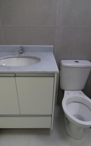 Apartamento para alugar com 45m², 2 quartos e 1 vagaBanheiro
