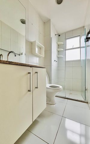 Apartamento para alugar com 65m², 2 quartos e 1 vaga Apartamento para alugar com 65m², 2 quartos e 1 vagaBanheiro da Suíte