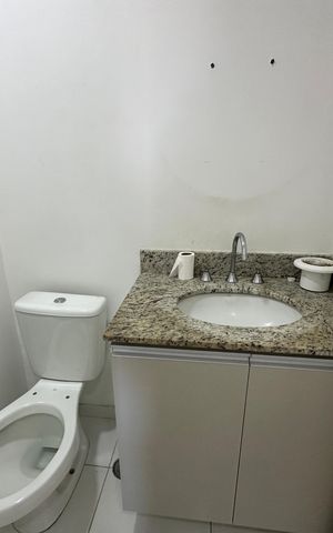 Apartamento à venda com 60m², 2 quartos e 1 vaga Apartamento à venda com 60m², 2 quartos e 1 vagaBanheiro da Suíte