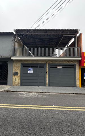 Casa para alugar com 500m², 2 quartos e 3 vagas Casa para alugar com 500m², 2 quartos e 3 vagasFachada com PLACA GRANDE
