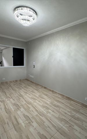 Casa para alugar com 500m², 2 quartos e 3 vagas Casa para alugar com 500m², 2 quartos e 3 vagasSala