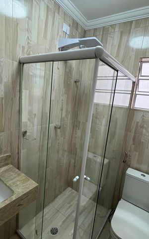 Casa para alugar com 500m², 2 quartos e 3 vagas Casa para alugar com 500m², 2 quartos e 3 vagasBanheiro