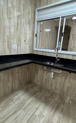 Casa para alugar com 500m², 2 quartos e 3 vagas Casa para alugar com 500m², 2 quartos e 3 vagasCozinha