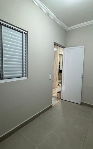 Casa para alugar com 500m², 2 quartos e 3 vagas Casa para alugar com 500m², 2 quartos e 3 vagasEdícula