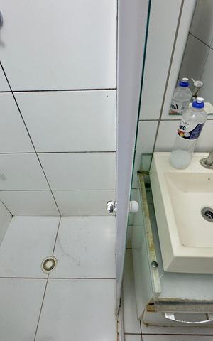 Apartamento para alugar com 56m², 2 quartos e 1 vaga Apartamento para alugar com 56m², 2 quartos e 1 vagaBanheiro