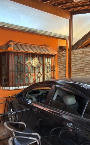 Casa à venda com 125m², 2 quartos e 2 vagas Casa à venda com 125m², 2 quartos e 2 vagasGaragem