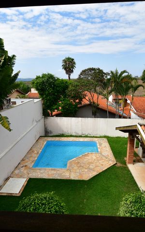 Casa de condomínio à venda com 240m², 4 quartos e 2 vagasQuarto 2 - Suíte Sacada Vista