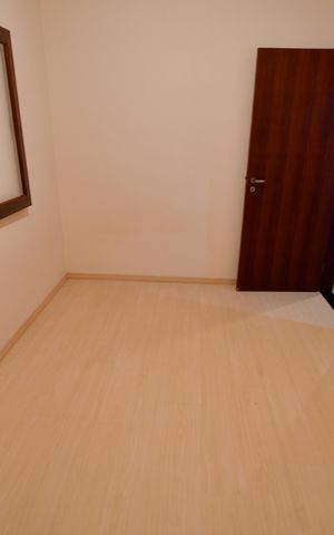 Casa de condomínio à venda com 240m², 4 quartos e 2 vagasQuarto 1