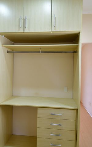 Casa de condomínio à venda com 240m², 4 quartos e 2 vagasQuarto 3 - Suíte Closet