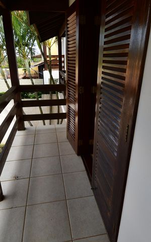Casa de condomínio à venda com 240m², 4 quartos e 2 vagasQuarto 2 - Suíte Sacada