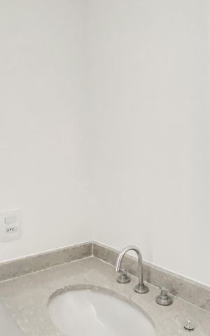 Apartamento à venda com 29m², 1 quarto e sem vagaBanheiro 