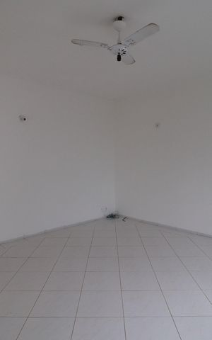 Casa para alugar com 300m², 5 quartos e 5 vagasSala