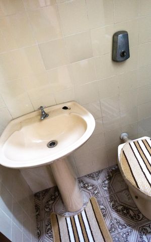 Casa para alugar com 180m², 2 quartos e 3 vagas Casa para alugar com 180m², 2 quartos e 3 vagasPia