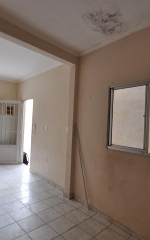 Casa para alugar com 80m², 2 quartos e sem vagaSala