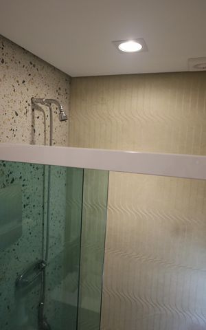 Apartamento à venda com 69m², 2 quartos e 2 vagasBanheiro da Suíte 2