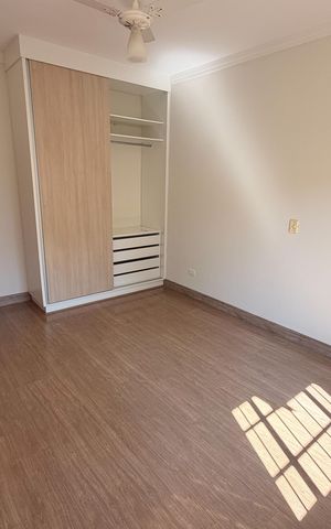 Casa de condomínio para alugar com 221m², 3 quartos e 2 vagas Casa de condomínio para alugar com 221m², 3 quartos e 2 vagasQuarto 2