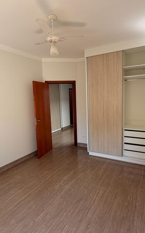 Casa de condomínio para alugar com 221m², 3 quartos e 2 vagas Casa de condomínio para alugar com 221m², 3 quartos e 2 vagasQuarto 2