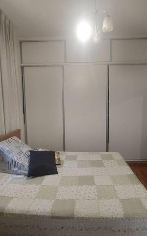 Casa à venda com 341m², 5 quartos e 3 vagas Casa à venda com 341m², 5 quartos e 3 vagasquarto 3
