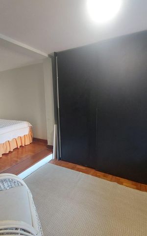 Casa à venda com 341m², 5 quartos e 3 vagas Casa à venda com 341m², 5 quartos e 3 vagasquarto 1