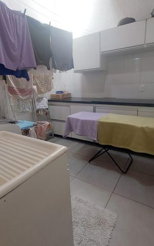 Casa à venda com 341m², 5 quartos e 3 vagas Casa à venda com 341m², 5 quartos e 3 vagasLavanderia