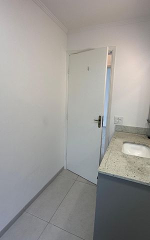 Apartamento para alugar com 52m², 1 quarto e 1 vaga Apartamento para alugar com 52m², 1 quarto e 1 vagaBanheiro