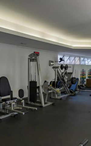 Apartamento para alugar com 119m², 2 quartos e 1 vaga Apartamento para alugar com 119m², 2 quartos e 1 vagaÁrea comum - Academia