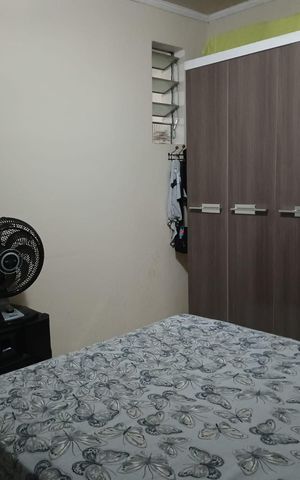 Casa à venda com 100m², 4 quartos e 2 vagas Casa à venda com 100m², 4 quartos e 2 vagasQuarto 3