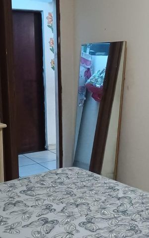 Casa à venda com 100m², 4 quartos e 2 vagas Casa à venda com 100m², 4 quartos e 2 vagasQuarto 3