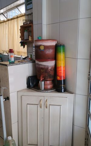 Casa à venda com 100m², 4 quartos e 2 vagas Casa à venda com 100m², 4 quartos e 2 vagasCozinha