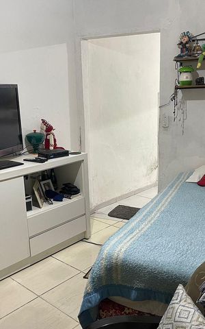 Casa à venda com 100m², 4 quartos e 2 vagas Casa à venda com 100m², 4 quartos e 2 vagasQuarto 1