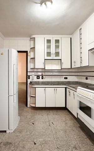 Apartamento para alugar com 79m², 2 quartos e 1 vagaCozinha