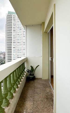 Apartamento para alugar com 79m², 2 quartos e 1 vagaSacada