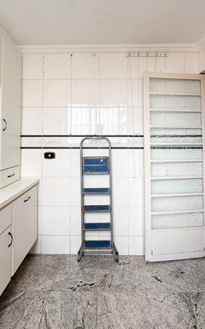 Apartamento para alugar com 79m², 2 quartos e 1 vagaÁrea de Serviço