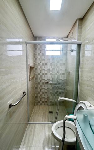 Apartamento à venda com 54m², 2 quartos e 1 vaga Apartamento à venda com 54m², 2 quartos e 1 vagaBanheiro