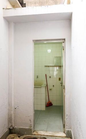 Casa para alugar com 48m², 1 quarto e 1 vagaÁrea de Serviço