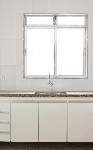 Apartamento à venda com 71m², 3 quartos e 2 vagas Apartamento à venda com 71m², 3 quartos e 2 vagasCozinha e Área de Serviço
