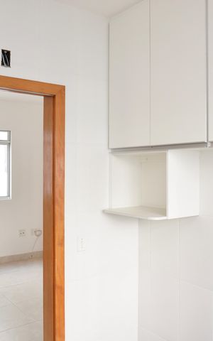 Apartamento à venda com 71m², 3 quartos e 2 vagas Apartamento à venda com 71m², 3 quartos e 2 vagasCozinha e Área de Serviço