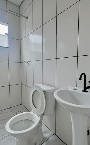 Casa para alugar com 65m², 2 quartos e 1 vaga Casa para alugar com 65m², 2 quartos e 1 vagaBanheiro 1