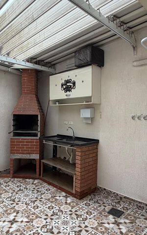 Casa de condomínio para alugar com 80m², 2 quartos e 2 vagas