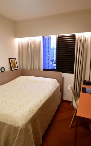 Apartamento à venda com 102m², 4 quartos e 2 vagasQuarto 2