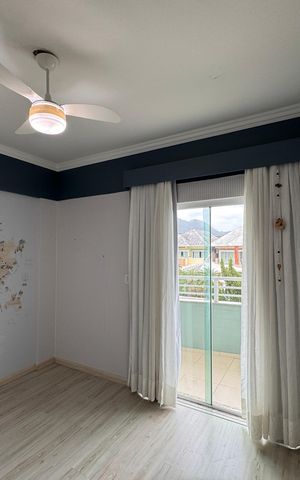 Casa de condomínio à venda com 250m², 5 quartos e 2 vagas Casa de condomínio à venda com 250m², 5 quartos e 2 vagasSuíte 2