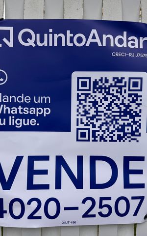 Casa de condomínio à venda com 250m², 5 quartos e 2 vagas Casa de condomínio à venda com 250m², 5 quartos e 2 vagasPlaquinha Quinto Andar